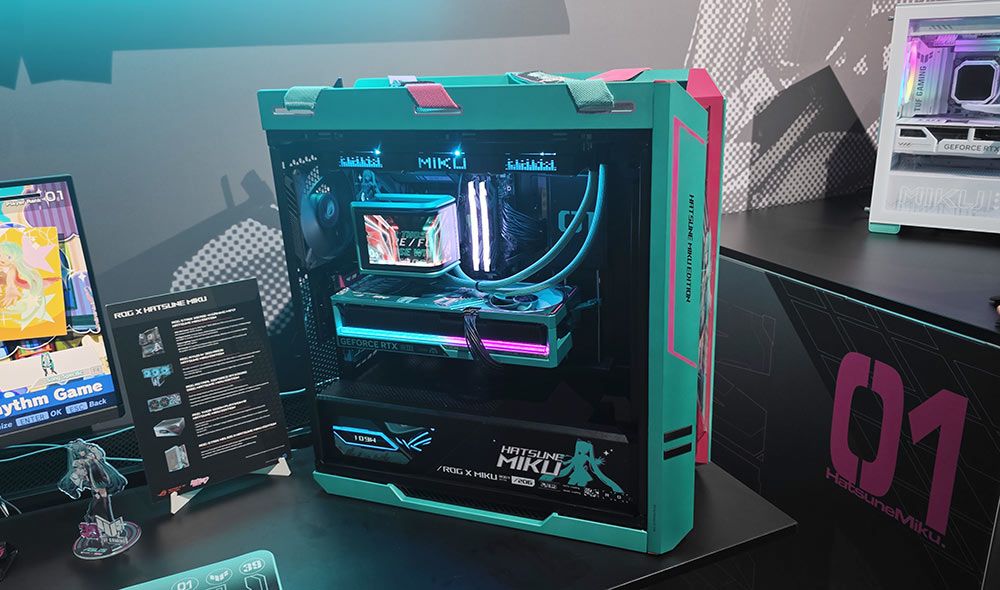 Caja PC ROG Strix Helios II Hatsune Miku