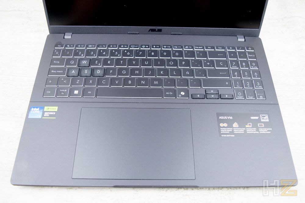 ASUS V16