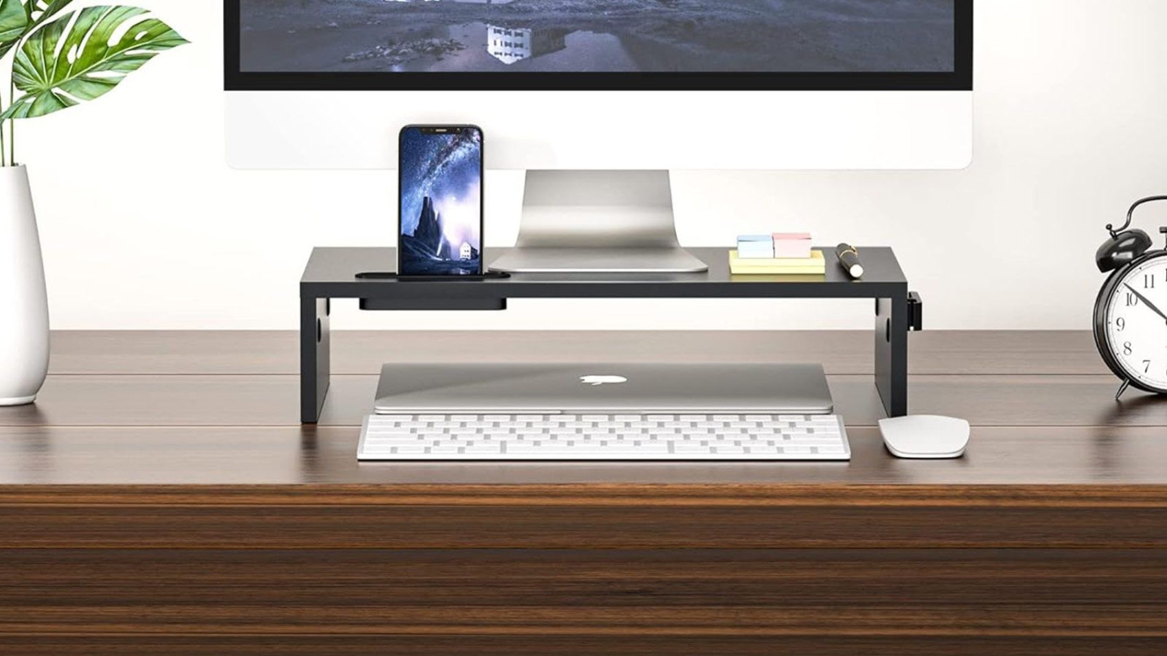 ¿Vale la pena comprar un soporte para el monitor?