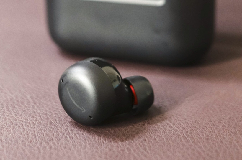 Auriculares con ChatGPT: este podría ser el primer dispositivo de OpenAI