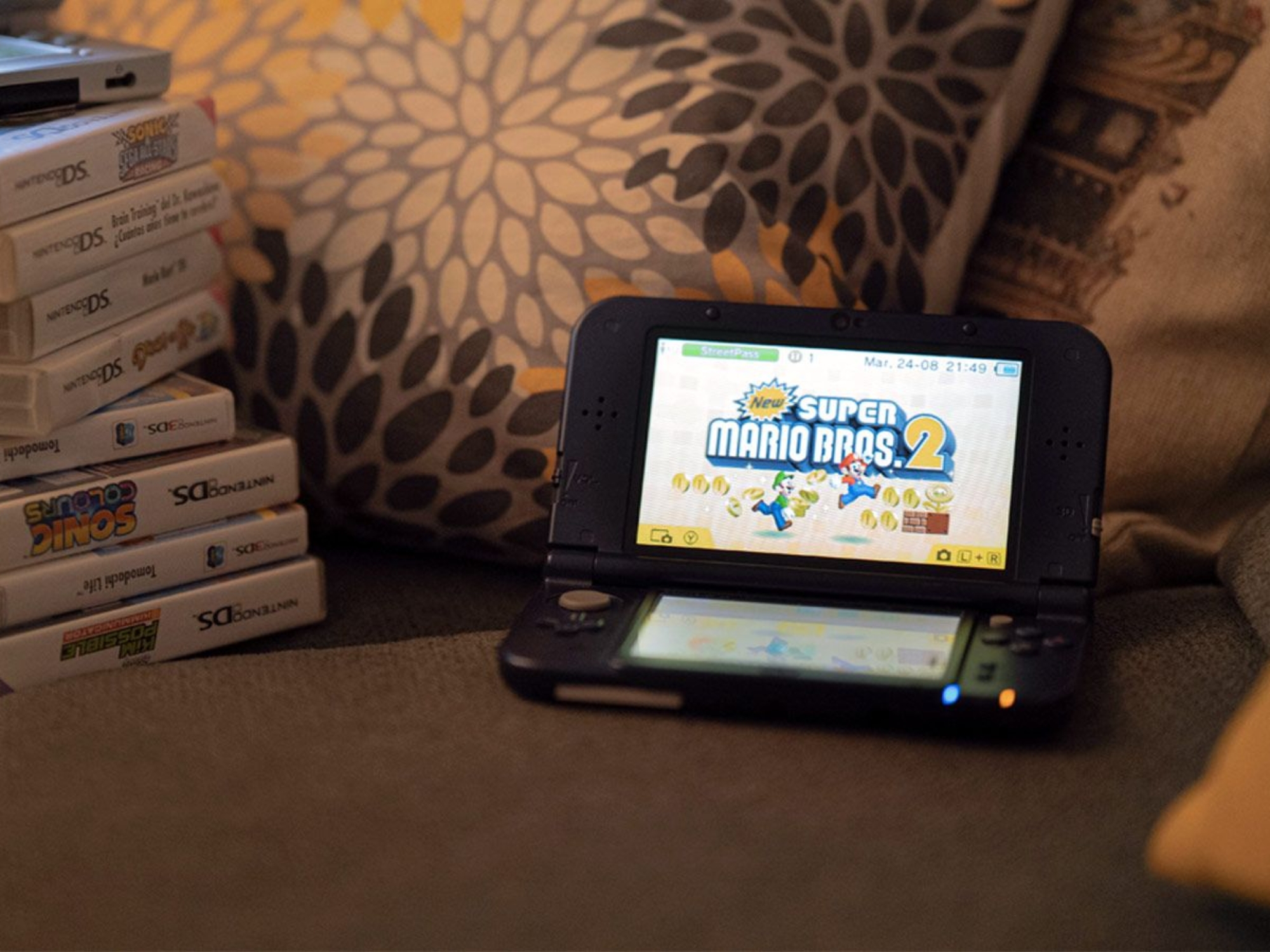 Anbernic apuesta por el diseño de las icónicas Nintendo 2DS y 3DS para sus próximas consolas portátiles