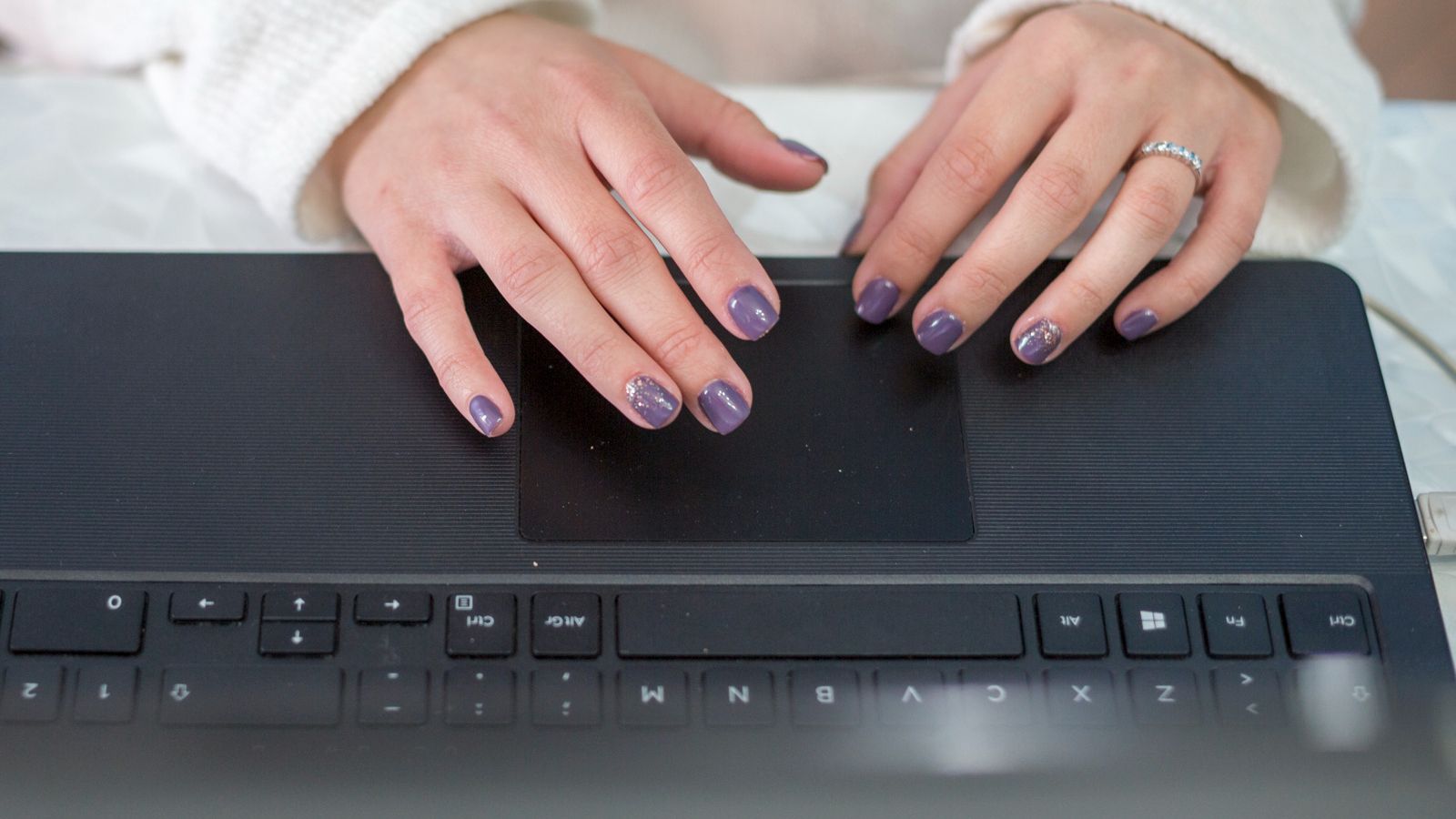 Cómo rescatar tu portátil cuando el touchpad no funciona