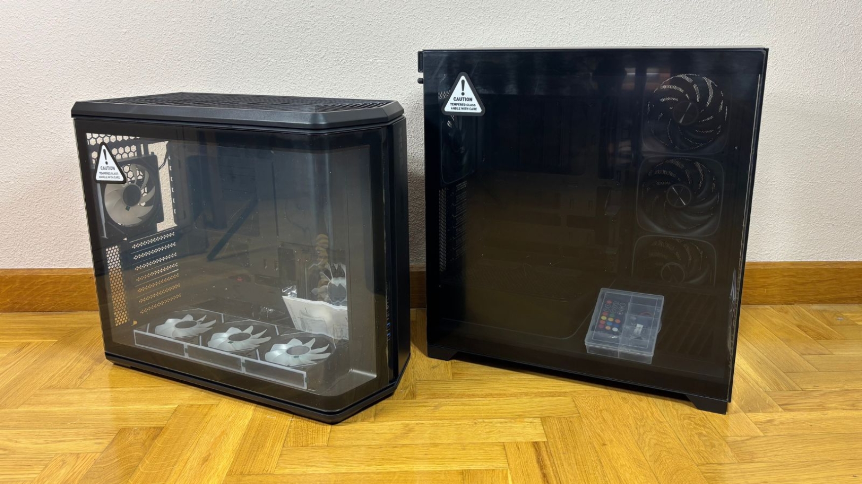 NOX Hummer Blade y Hummer Anvil, review: dos torres gaming con cristal panorámico, ARGB y USB-C