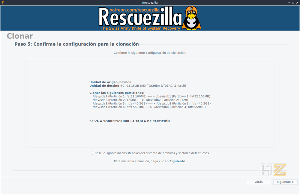 Resumen final en Rescuezilla antes de iniciar la clonación, mostrando el disco de origen, el de destino y las particiones a copiar