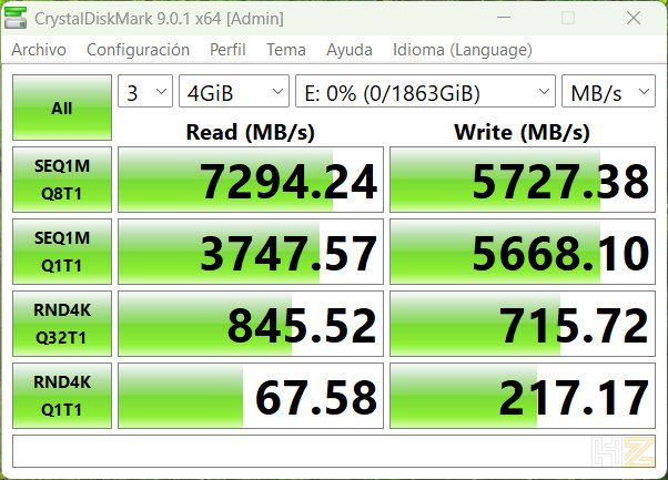Captura de pantalla de la herramienta CrystalDiskMark 9.0.1 mostrando una prueba de velocidad de lectura secuencial de 7.294 MB/s y escritura de 5.727 MB/s en un disco de 2 TB.