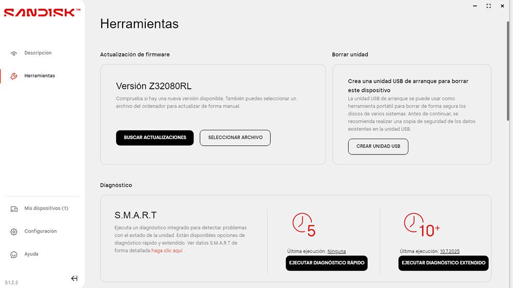 Panel de control del software SanDisk Dashboard, mostrando la capacidad, vida útil restante y temperatura de una unidad SSD SanDisk